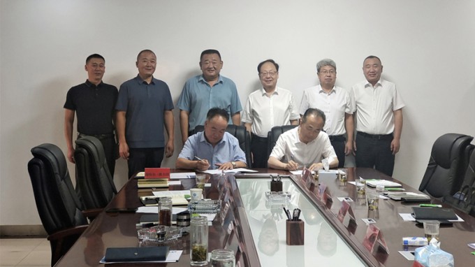 張佩峰一行赴新疆銀水水務(wù)公司、特變電工集團(tuán)拜訪洽談并督導(dǎo)監(jiān)理項目安全生產(chǎn)工作